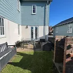 Neptune House The Bay Sweet Homes With Car Ev Point *