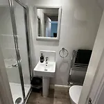 Neptune House The Bay Sweet Homes With Car Ev Point Semesterbostad *