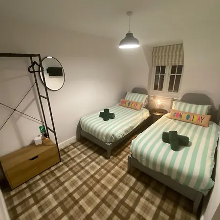 Neptune House The Bay Sweet Homes With Car Ev Point *